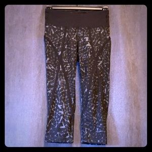 Lululemon Pedal Pace Crop Legging EUC